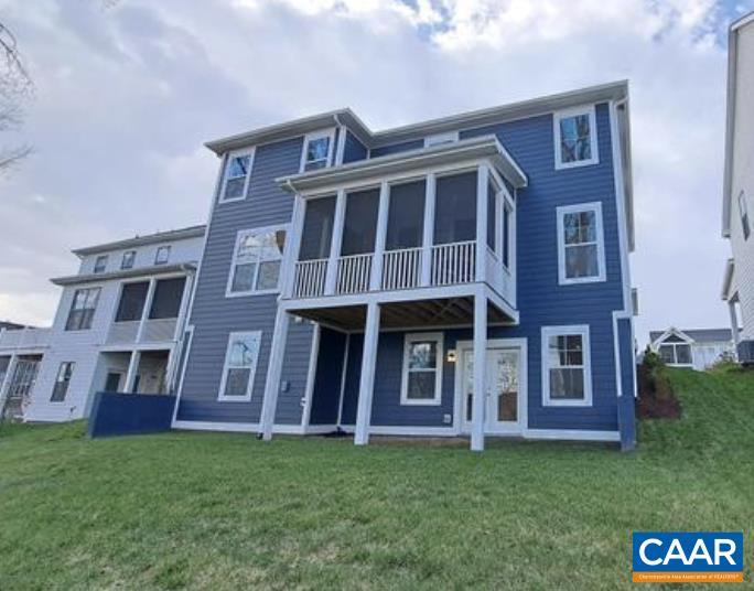 234 BISHOPGATE LN