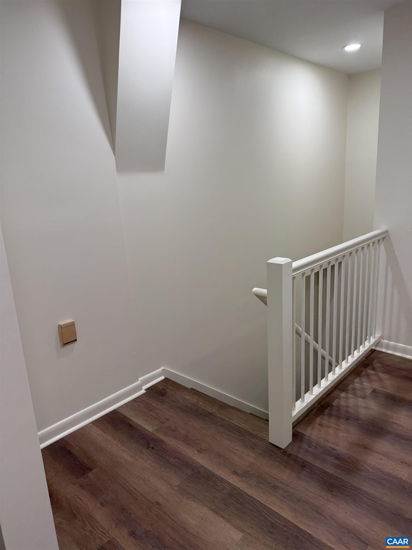 829 FLORDON DR