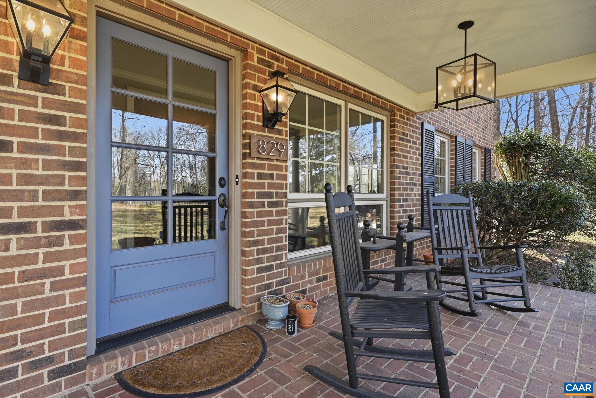 829 FLORDON DR