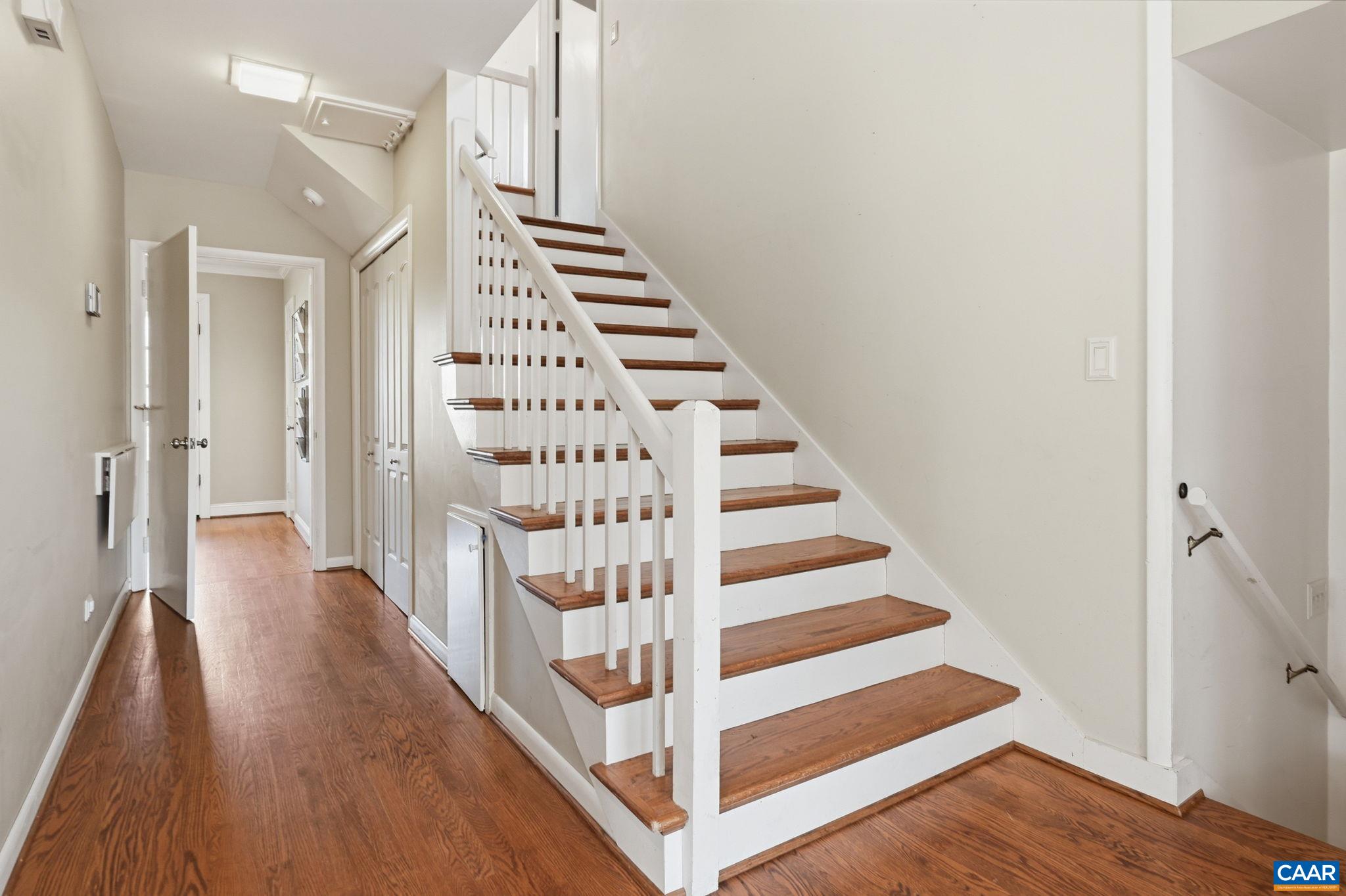 829 FLORDON DR
