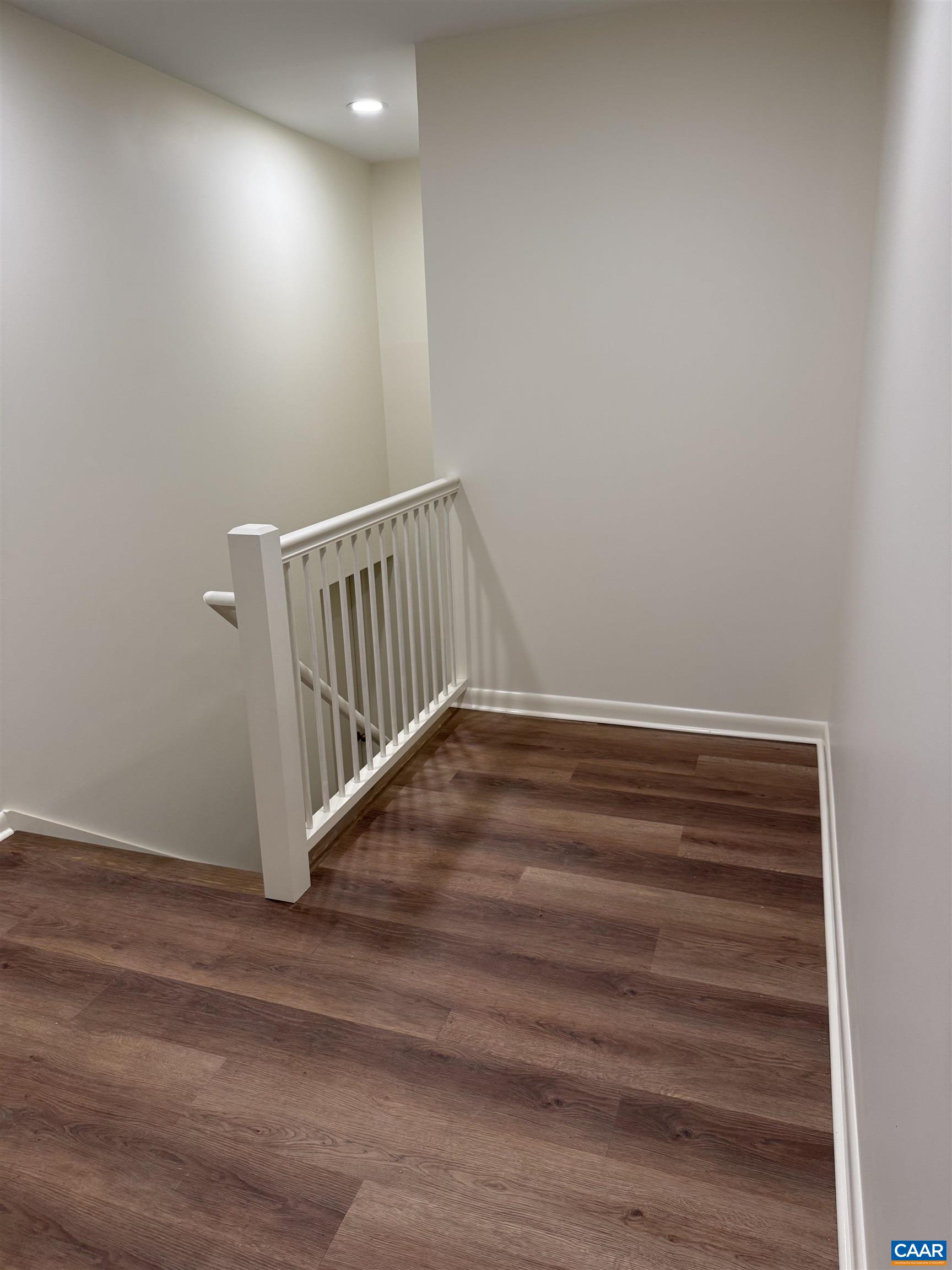 829 FLORDON DR