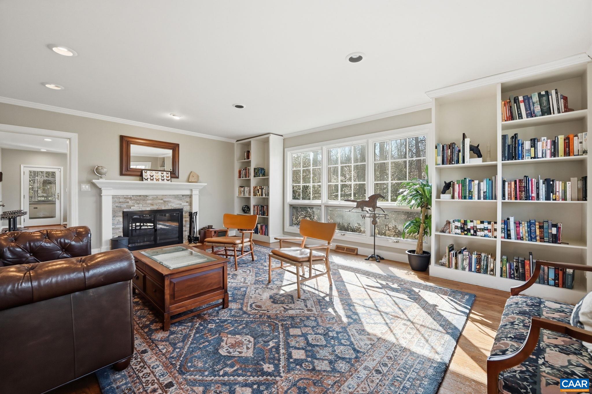 829 FLORDON DR