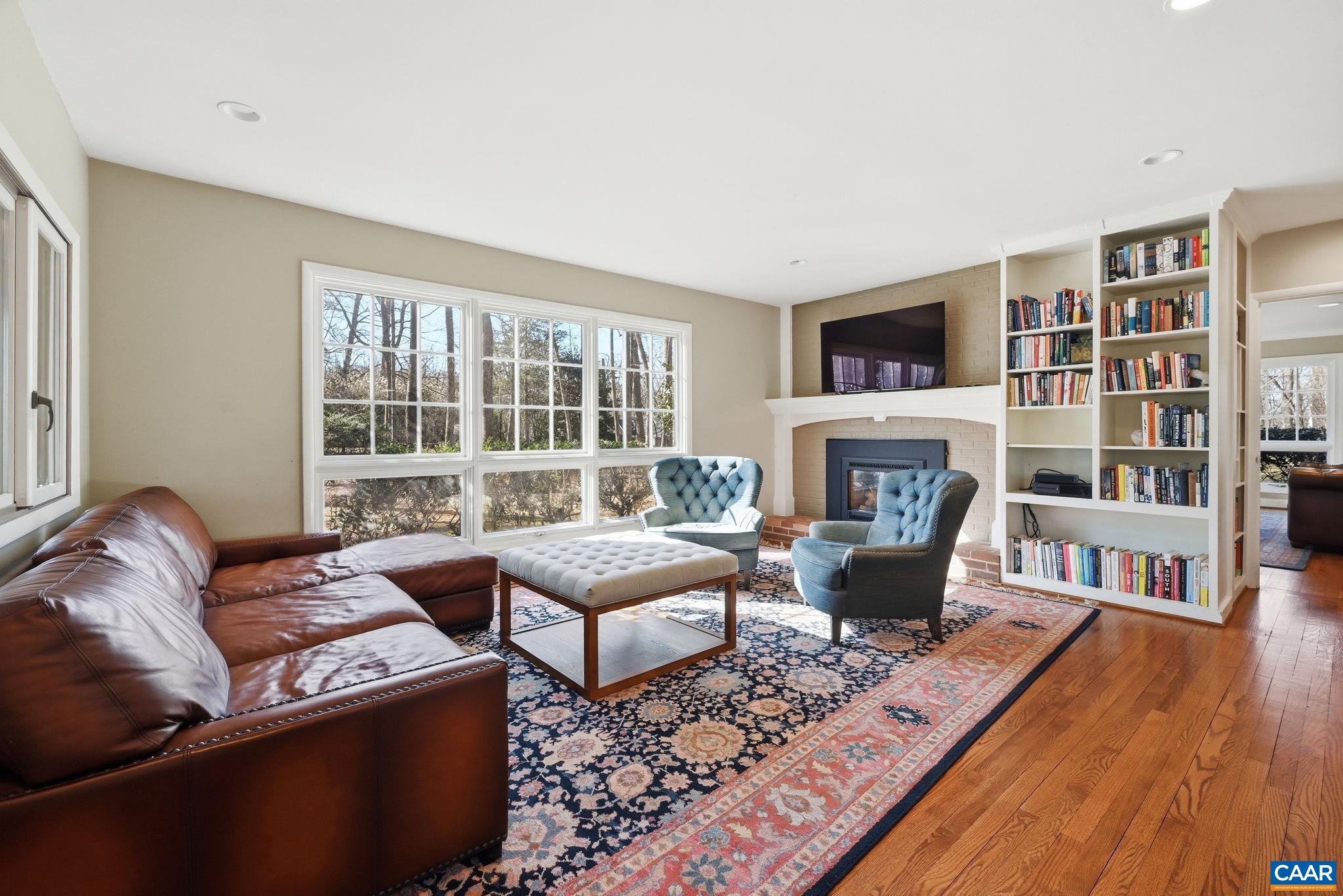 829 FLORDON DR