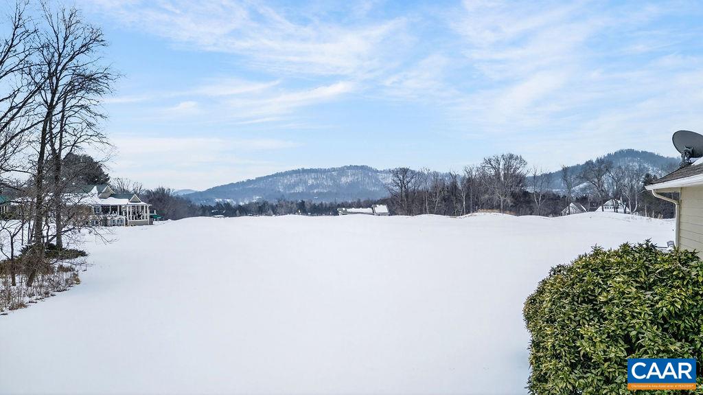 1296 STONEY CREEK WEST