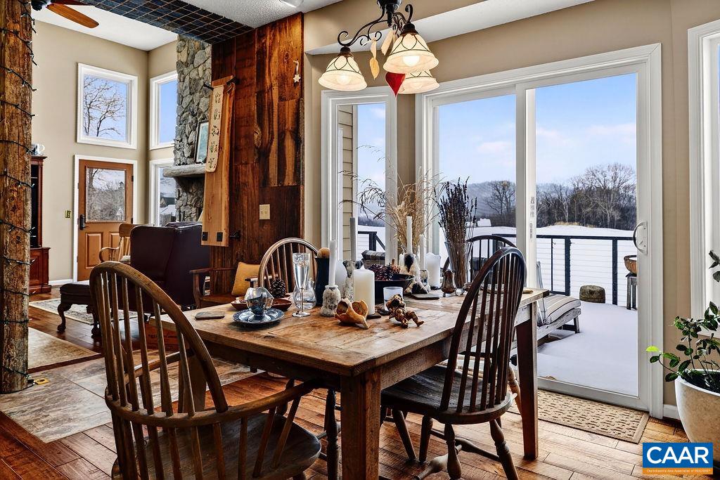 1296 STONEY CREEK WEST