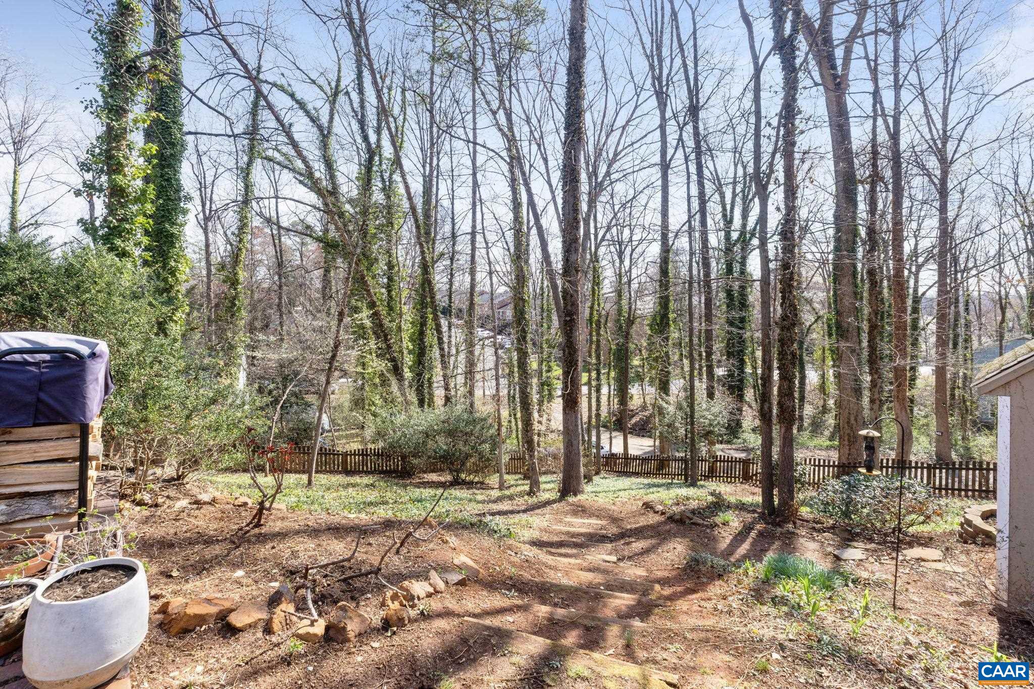 1721 SOLOMON RD