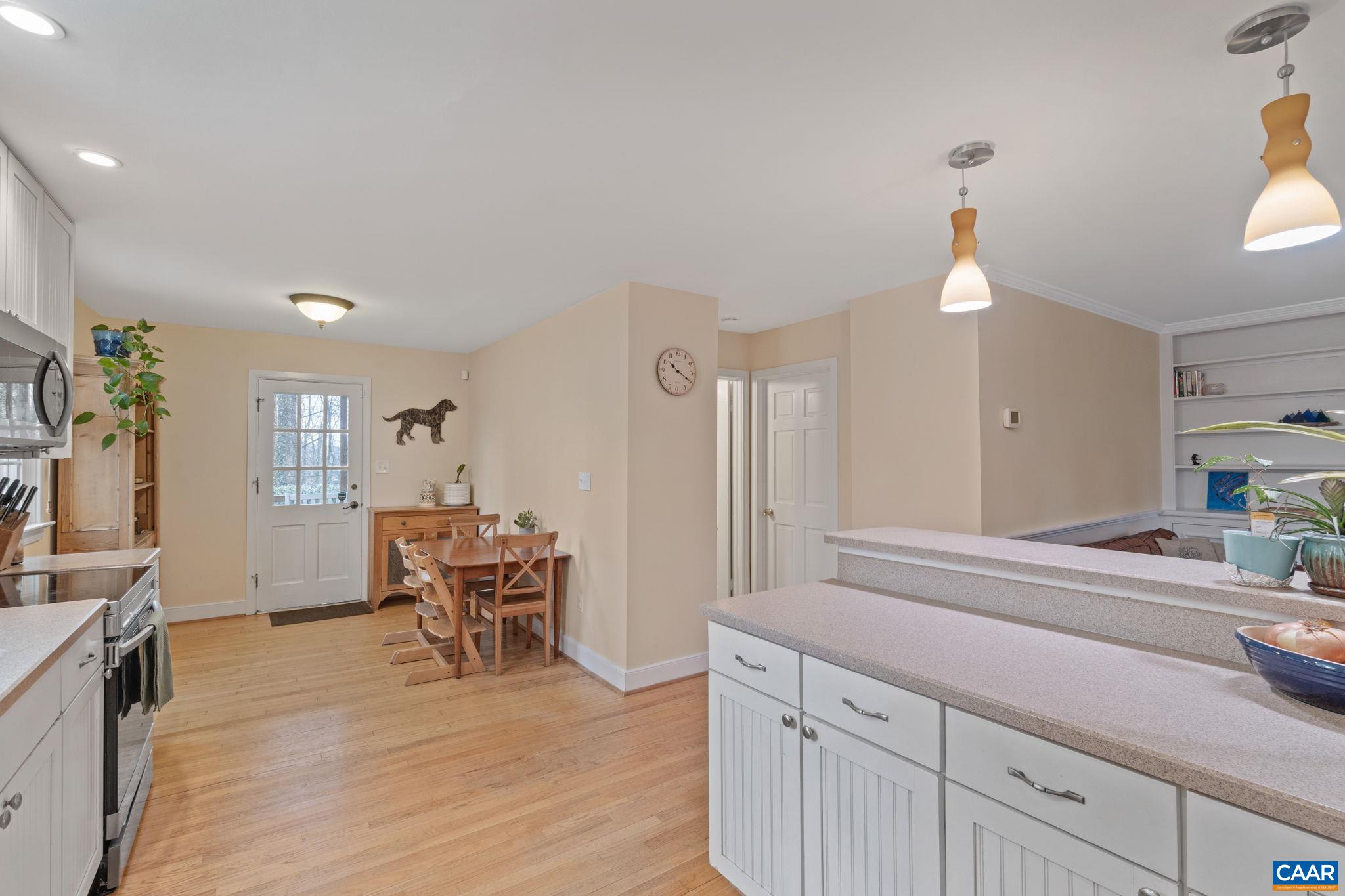 1721 SOLOMON RD
