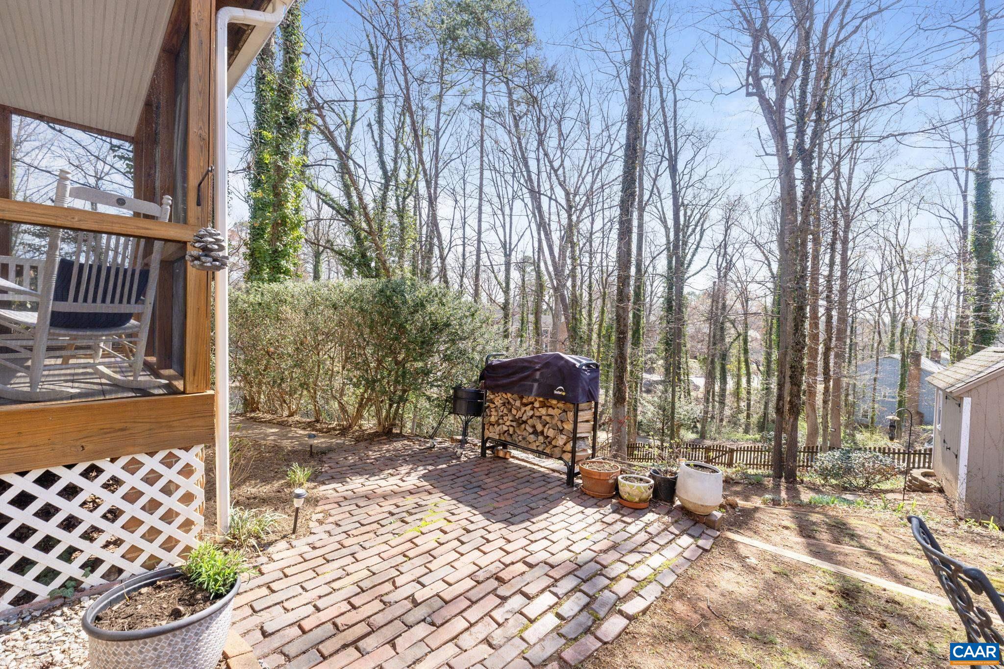 1721 SOLOMON RD