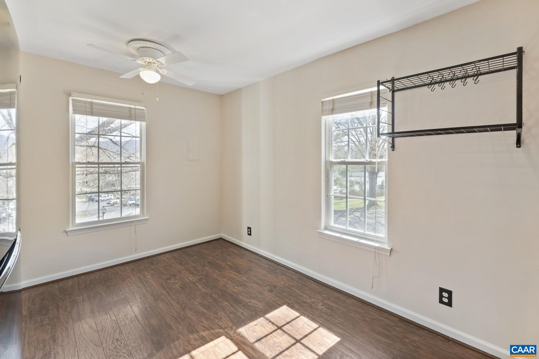 1242 VILLA LN Unit: D