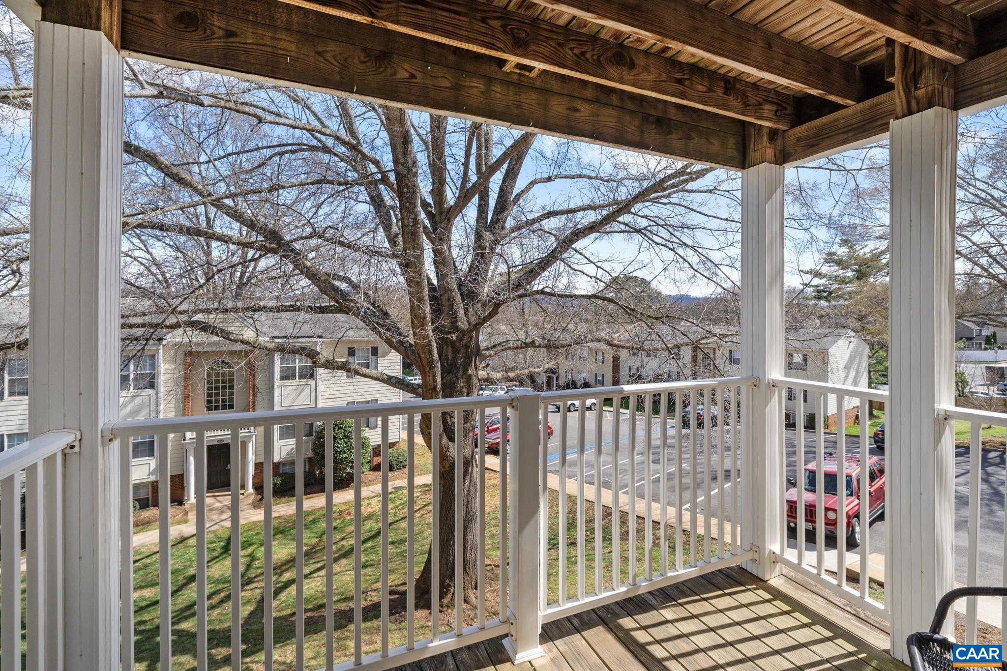 1242 VILLA LN Unit: D