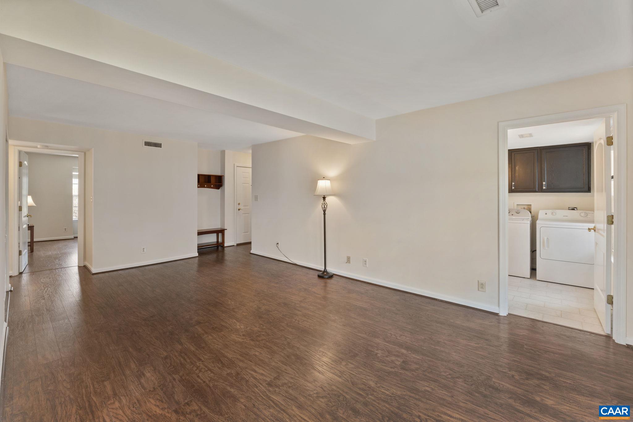 1242 VILLA LN Unit: D
