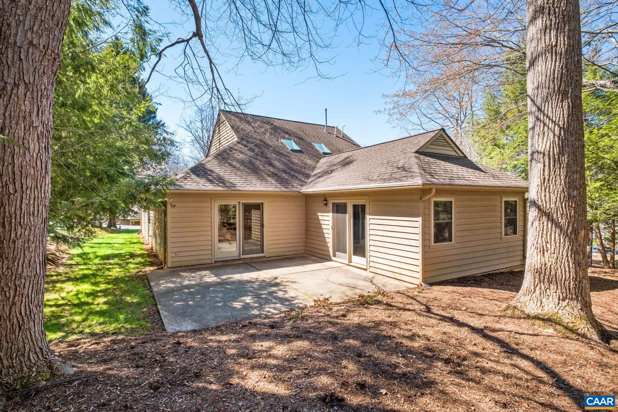 240 HOMESTEAD LN