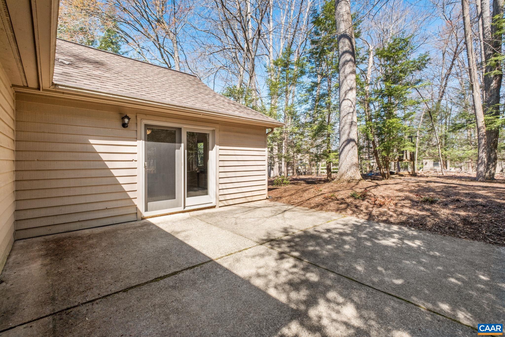 240 HOMESTEAD LN