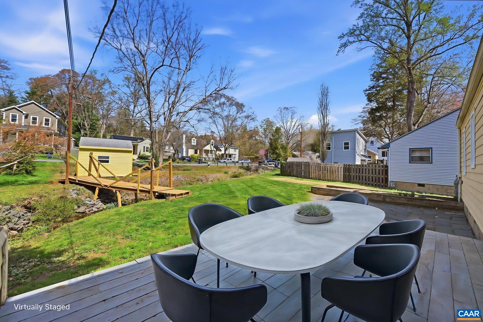 1641 CHERRY AVE