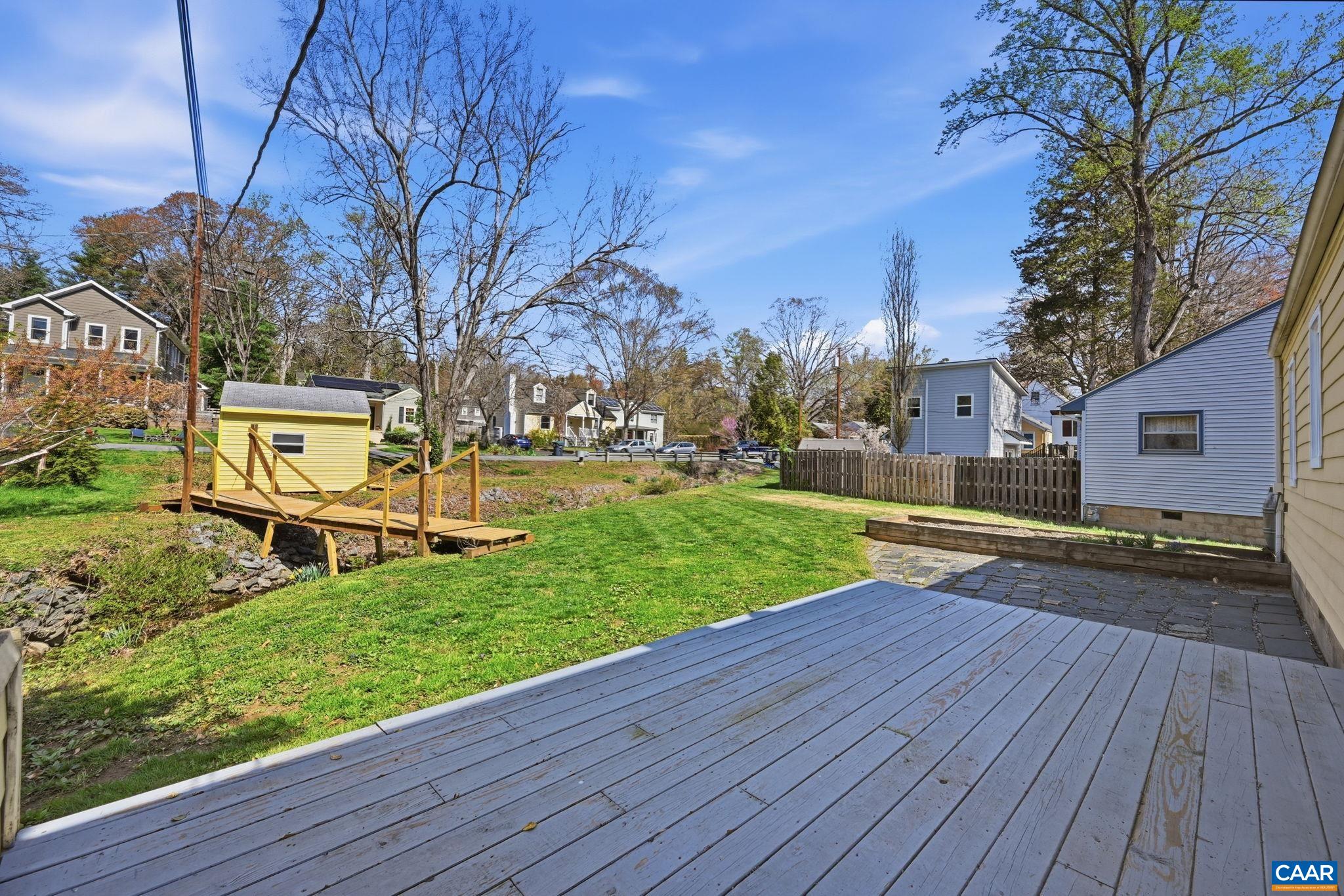 1641 CHERRY AVE