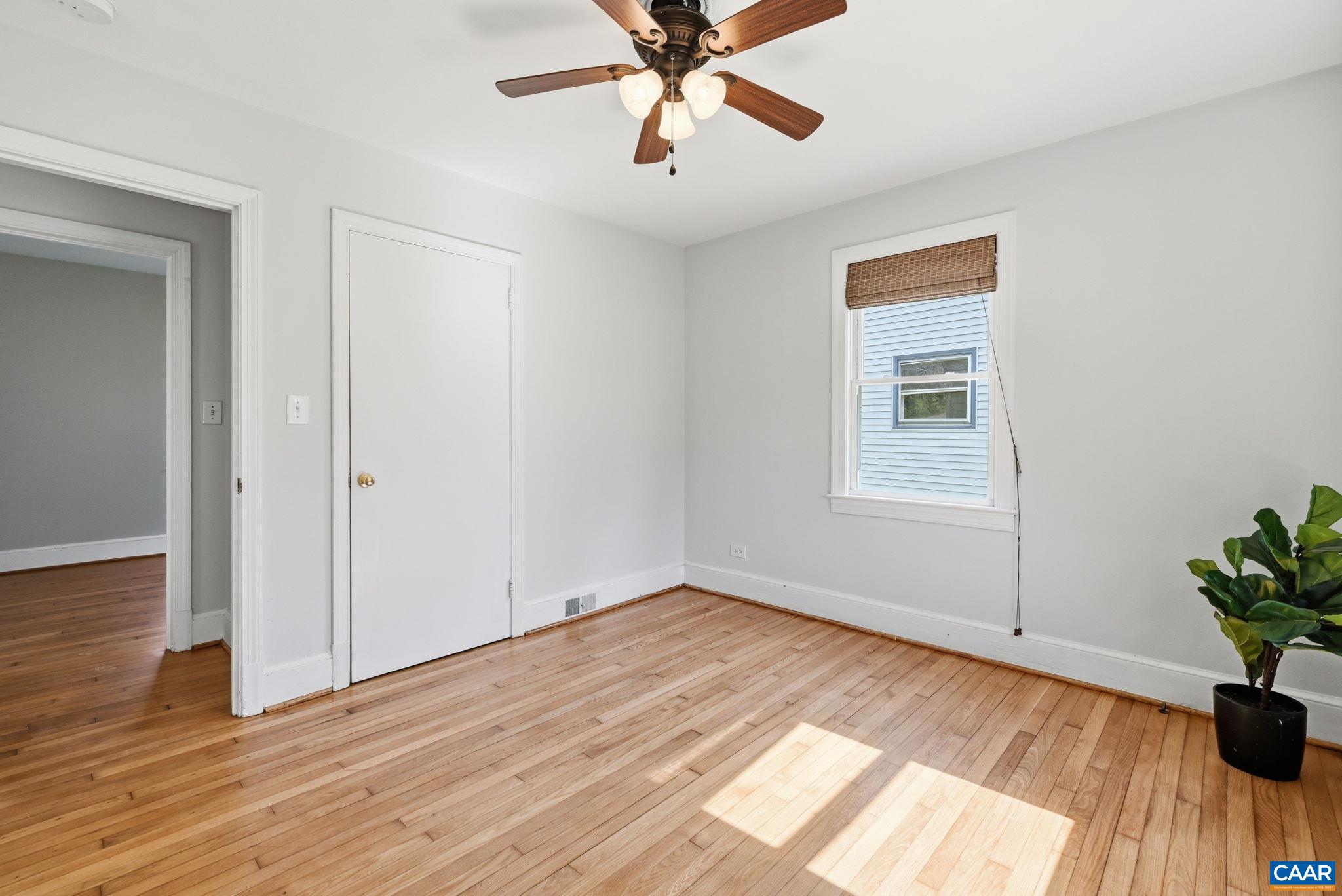 1641 CHERRY AVE