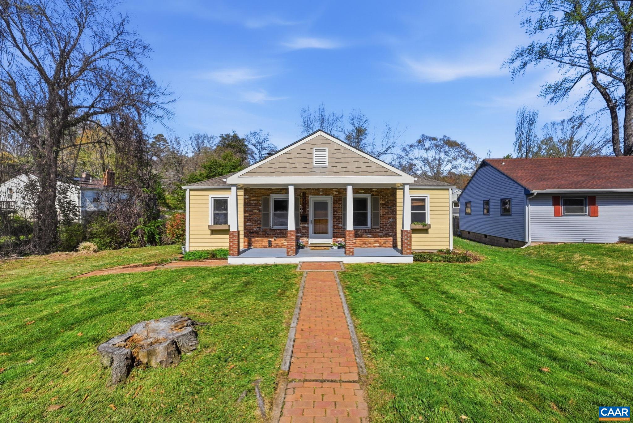 1641 CHERRY AVE