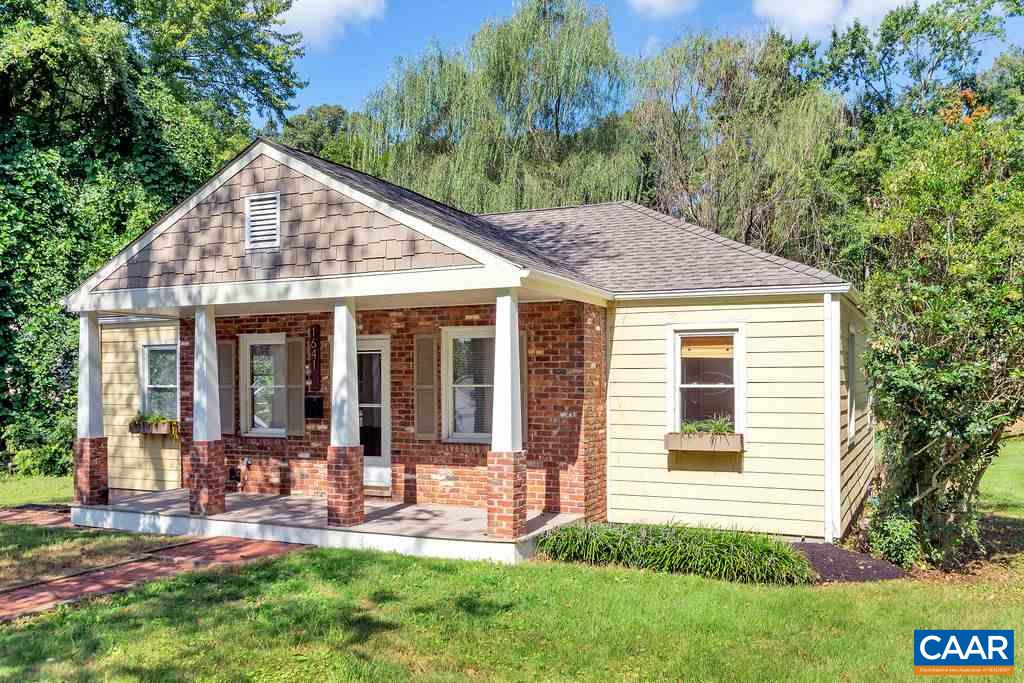 1641 CHERRY AVE