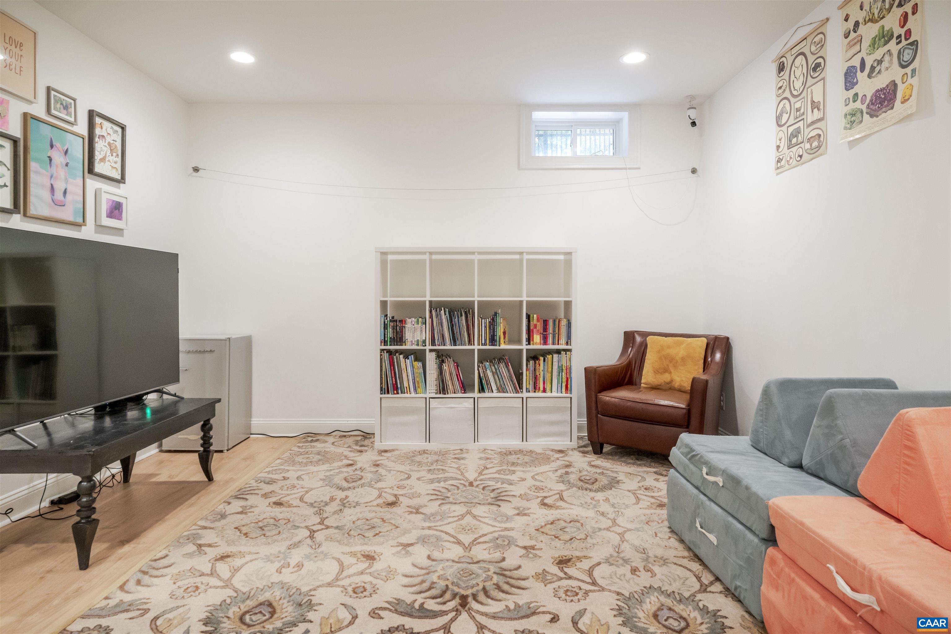 1311 DABNEY GRV