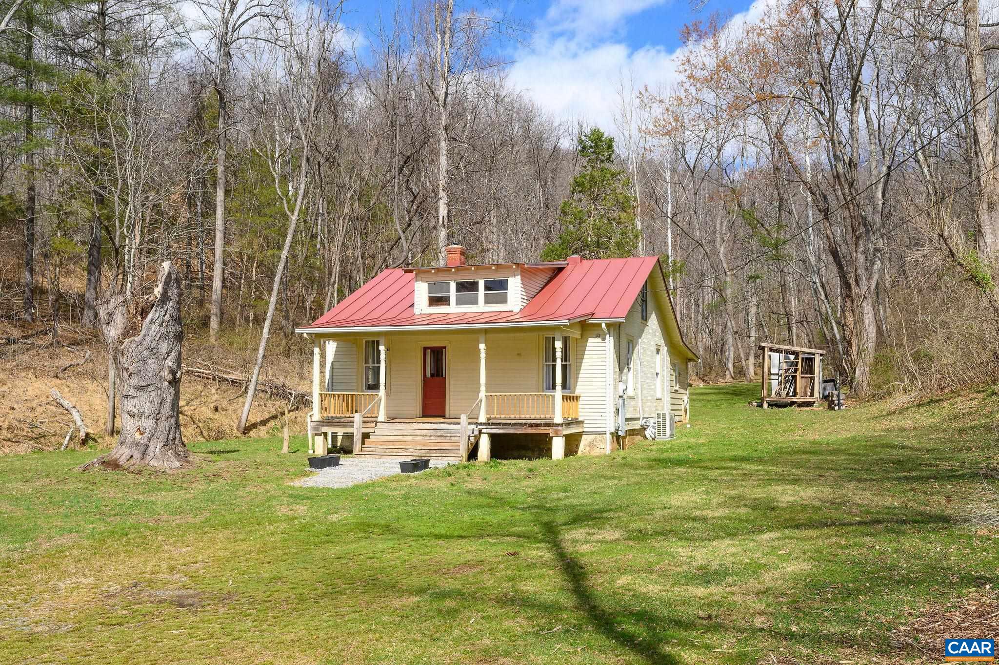1102 DUNCAN HOLLOW LOOP