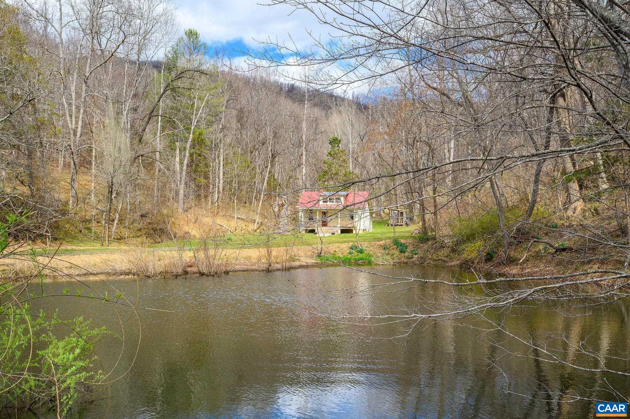 1102 DUNCAN HOLLOW LOOP