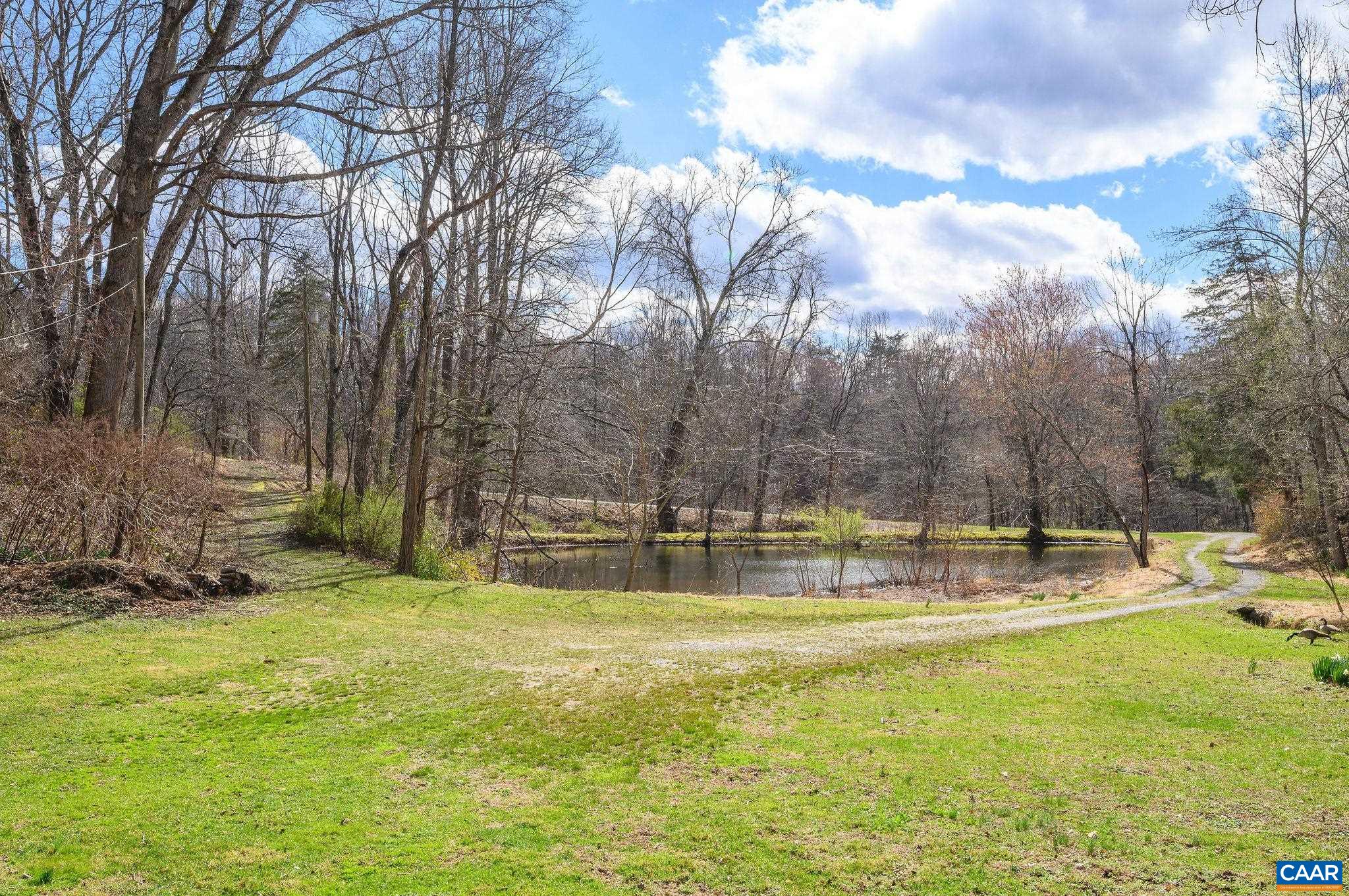 1102 DUNCAN HOLLOW LOOP