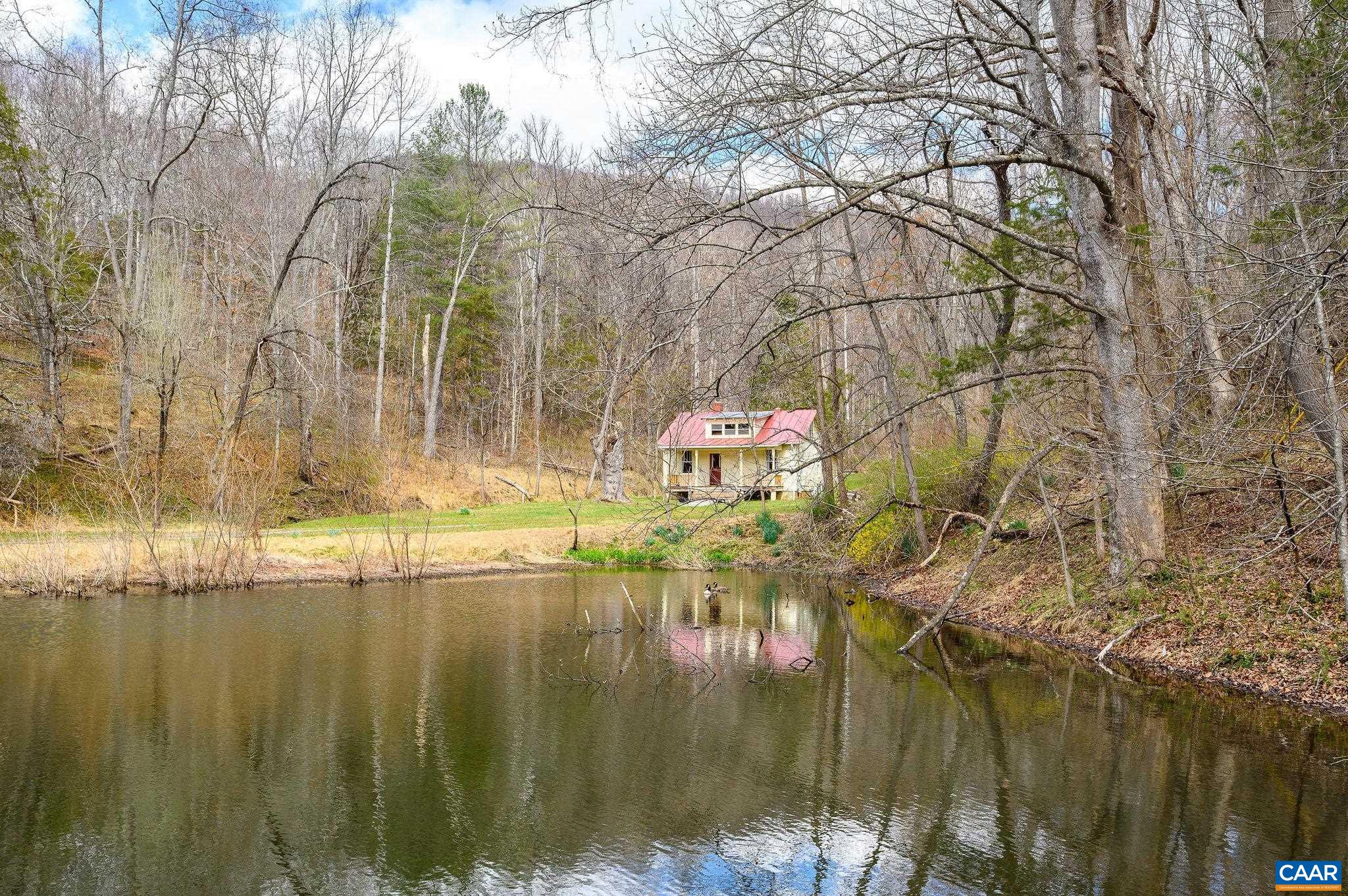 1102 DUNCAN HOLLOW LOOP