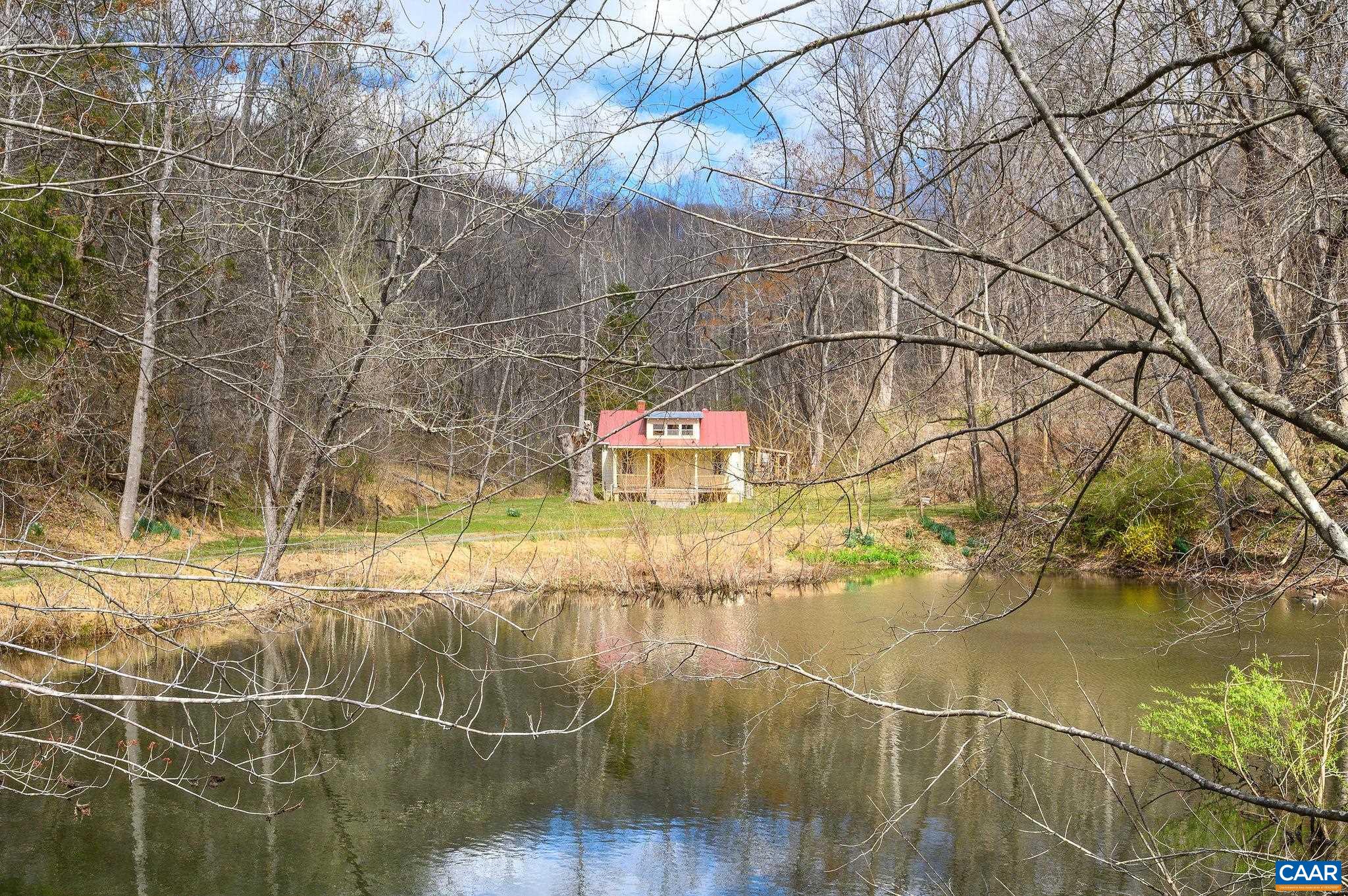 1102 DUNCAN HOLLOW LOOP