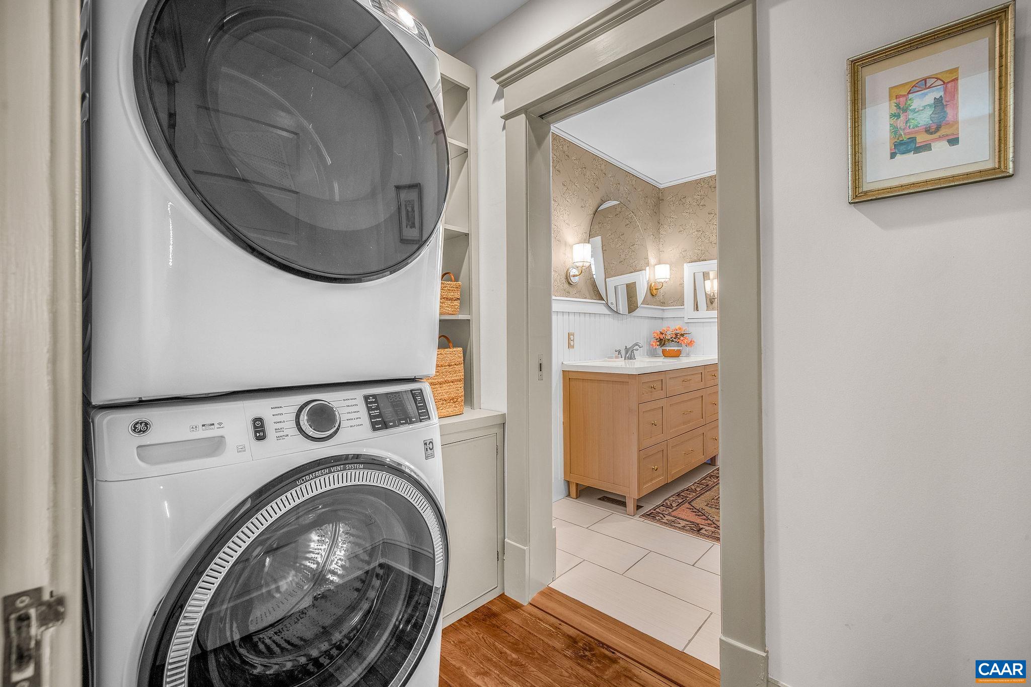 1016 ELLIOTT AVE