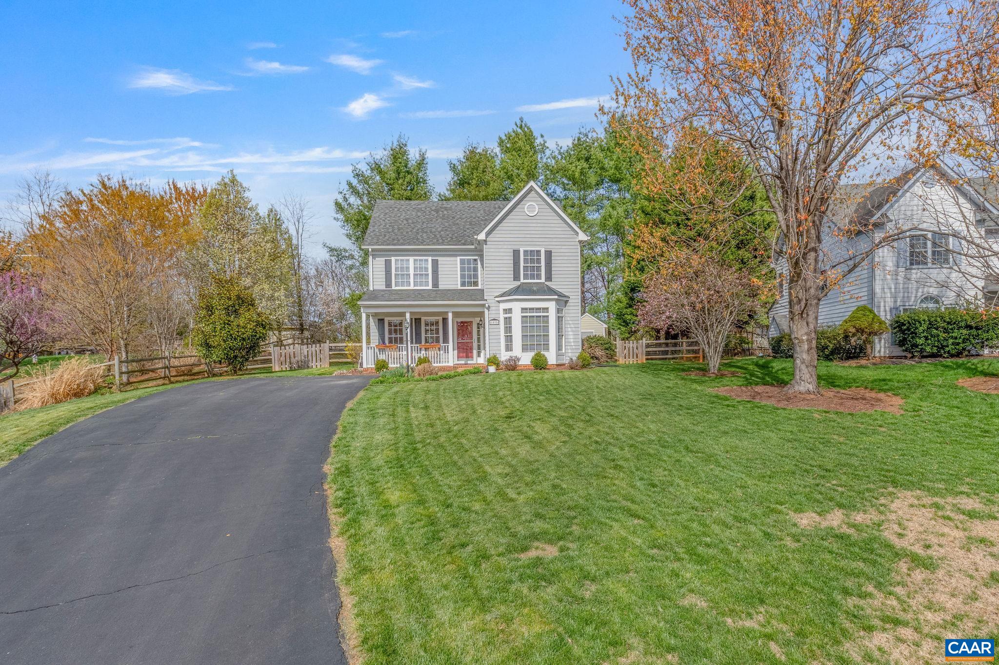 1095 AUTUMN HILL CT