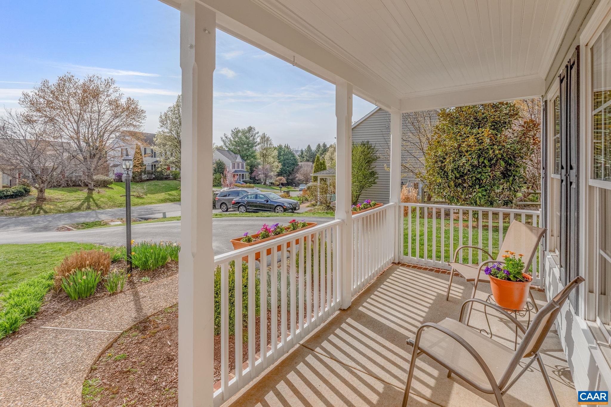 1095 AUTUMN HILL CT