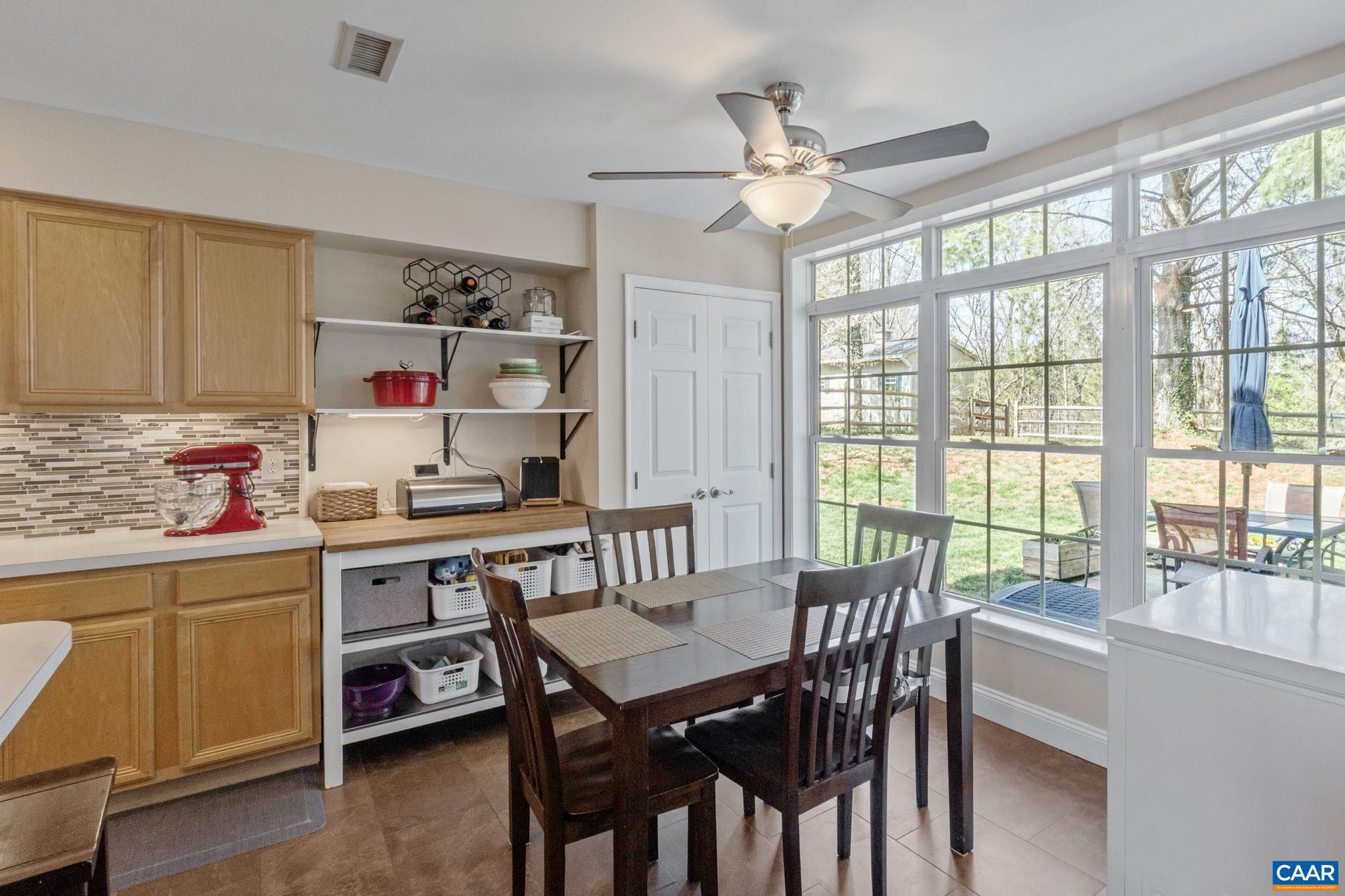 1095 AUTUMN HILL CT