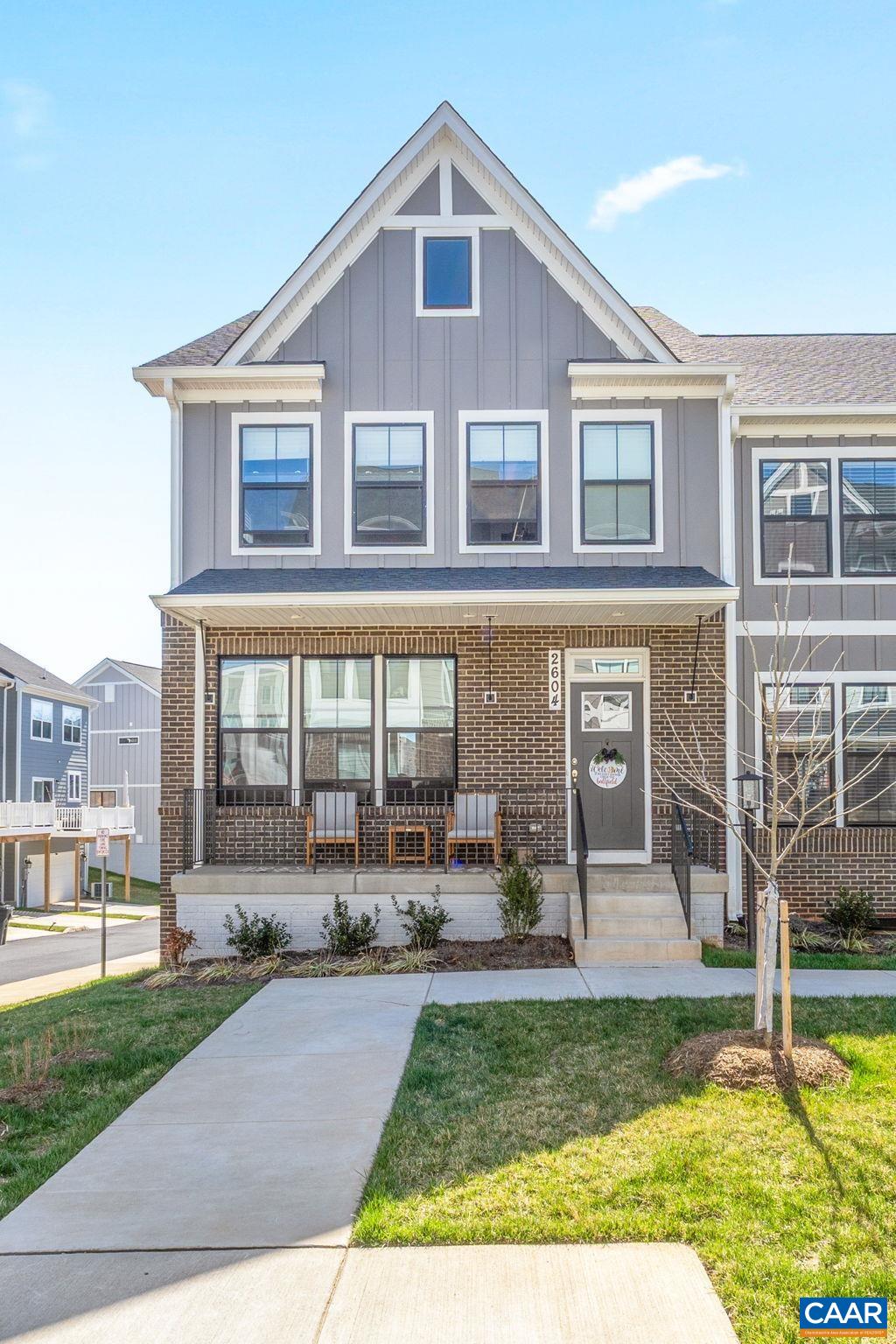 2604 FLORA VIEW DR