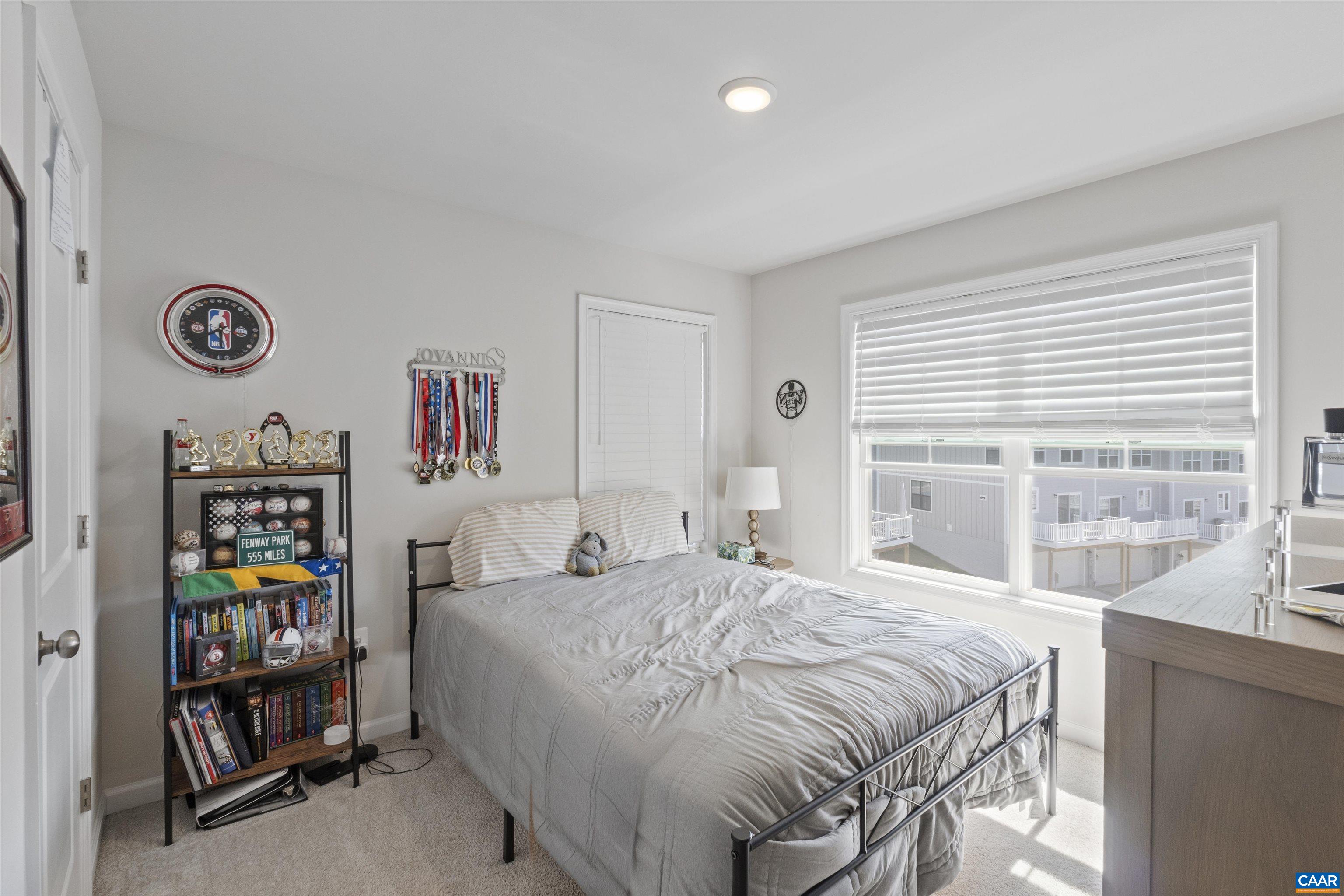 2604 FLORA VIEW DR