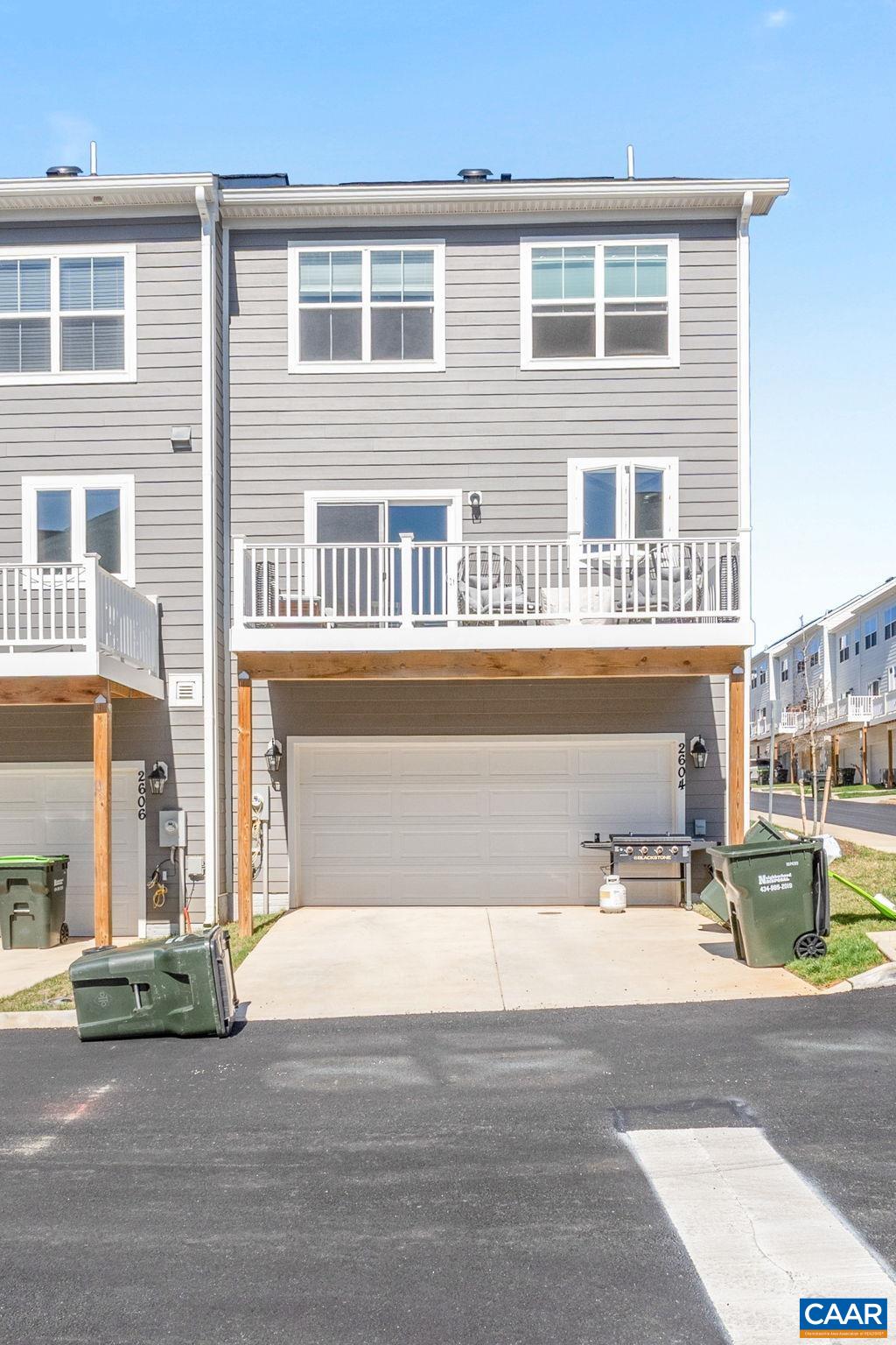 2604 FLORA VIEW DR