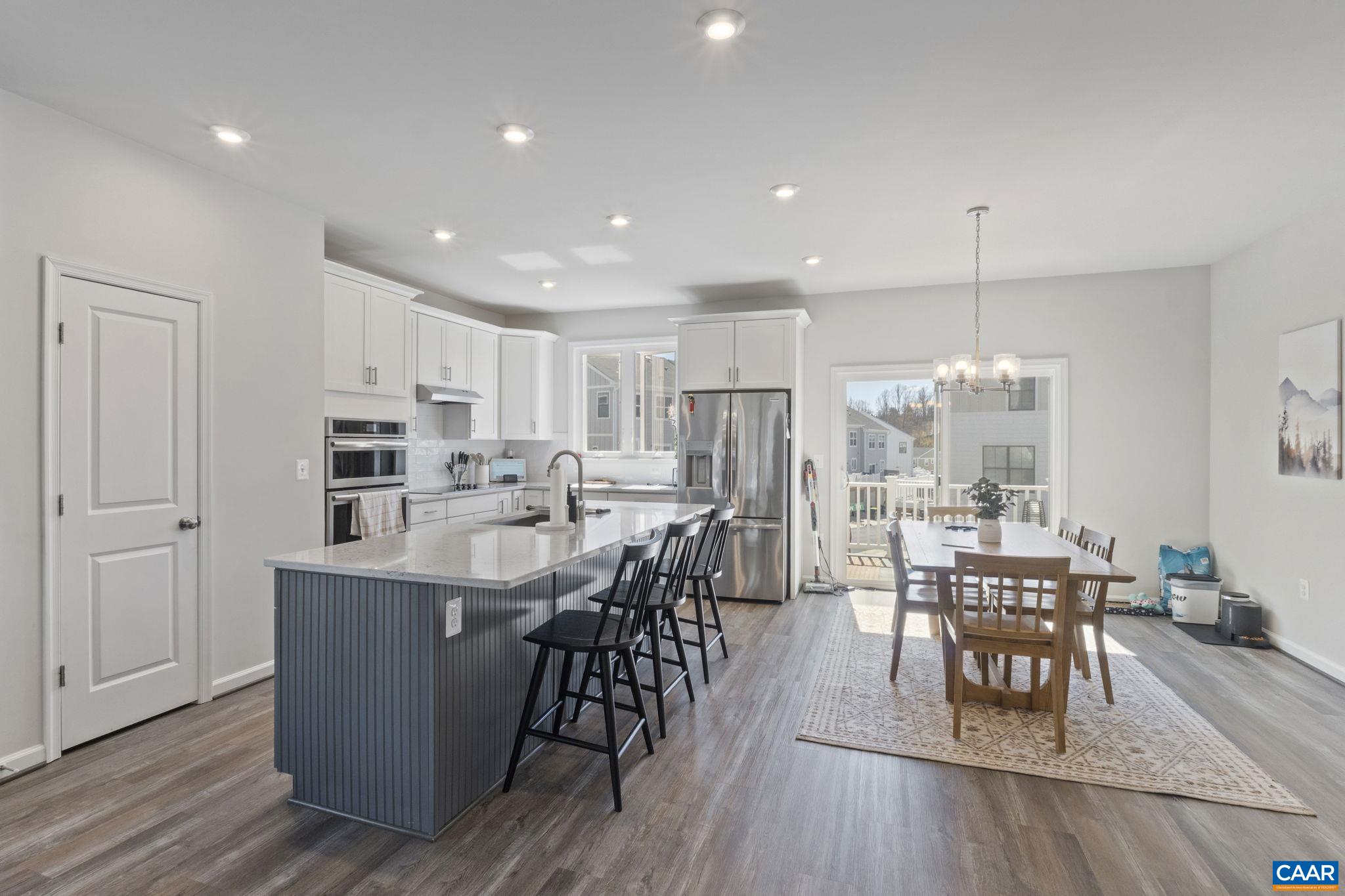 2604 FLORA VIEW DR
