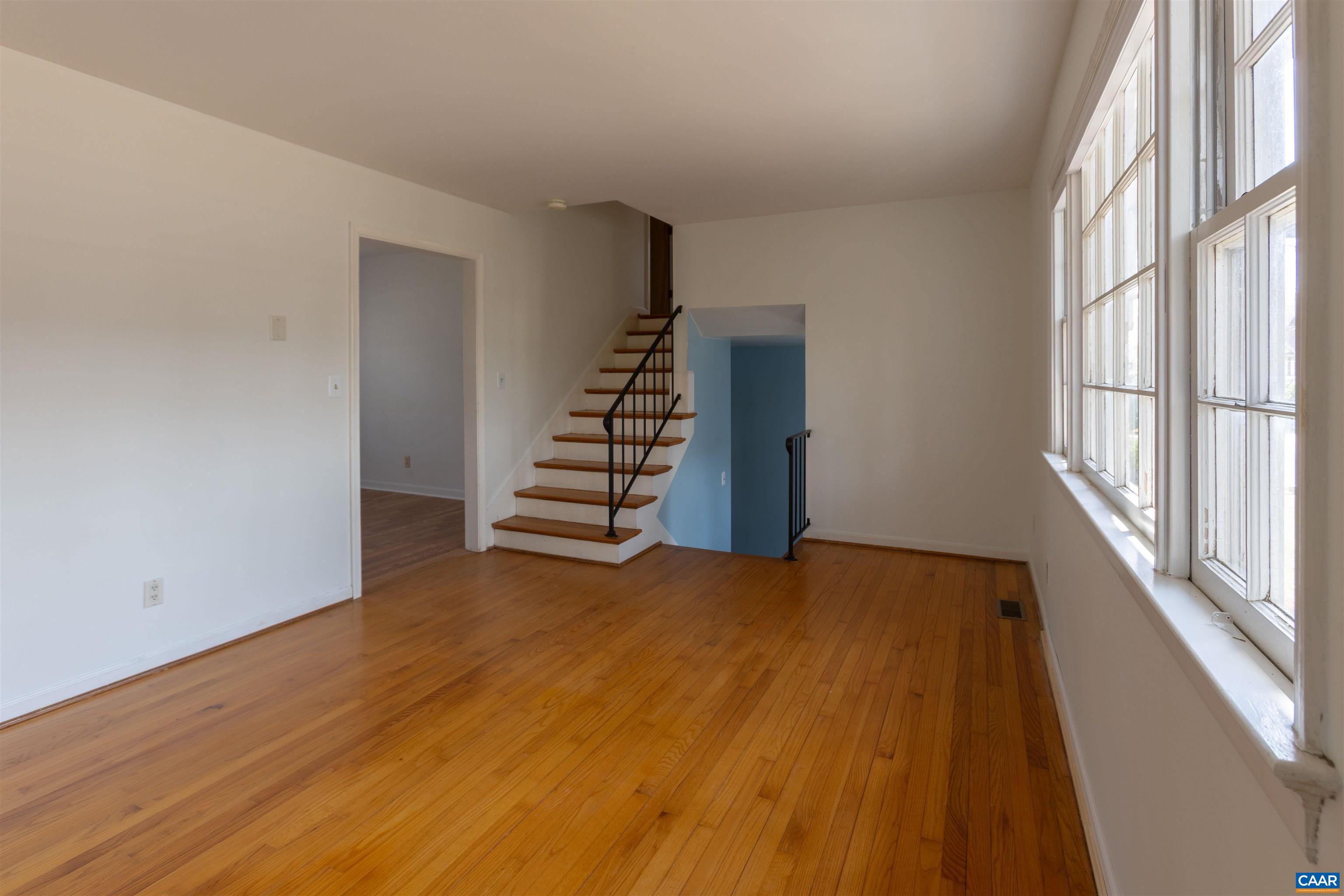 1213 CUTLER LN