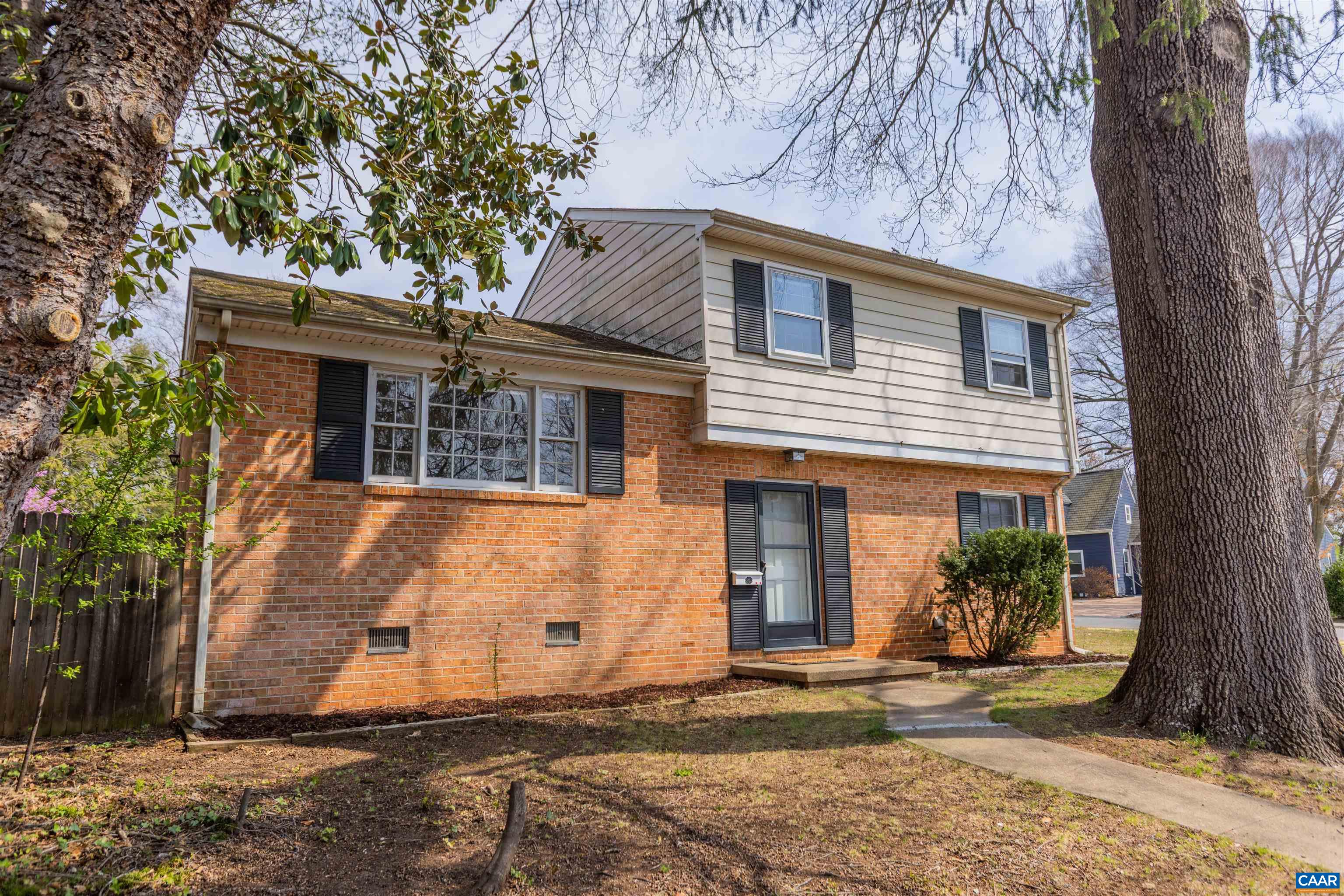 1213 CUTLER LN