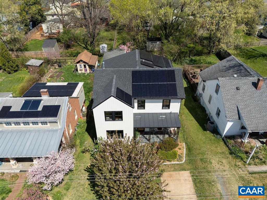 628 BLENHEIM AVE