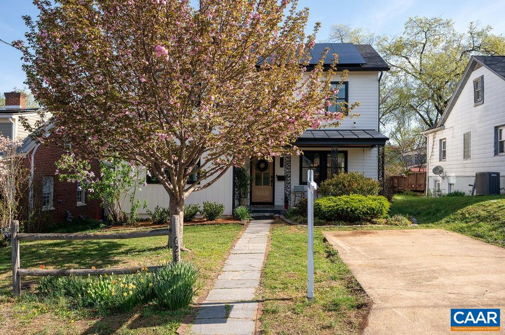 628 BLENHEIM AVE