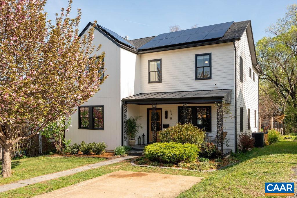 628 BLENHEIM AVE