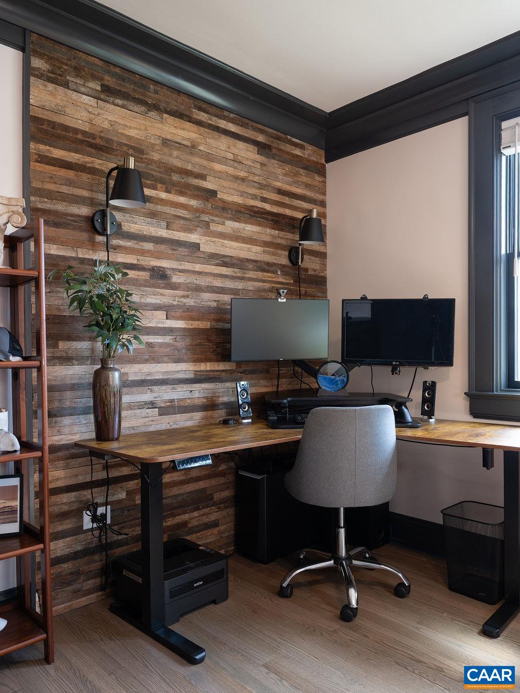 628 BLENHEIM AVE