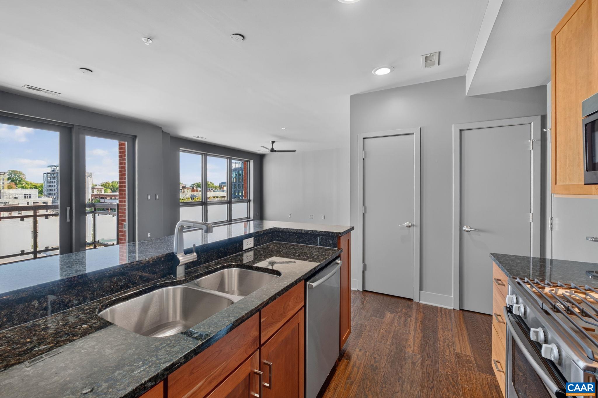 200 GARRETT ST Unit: 507