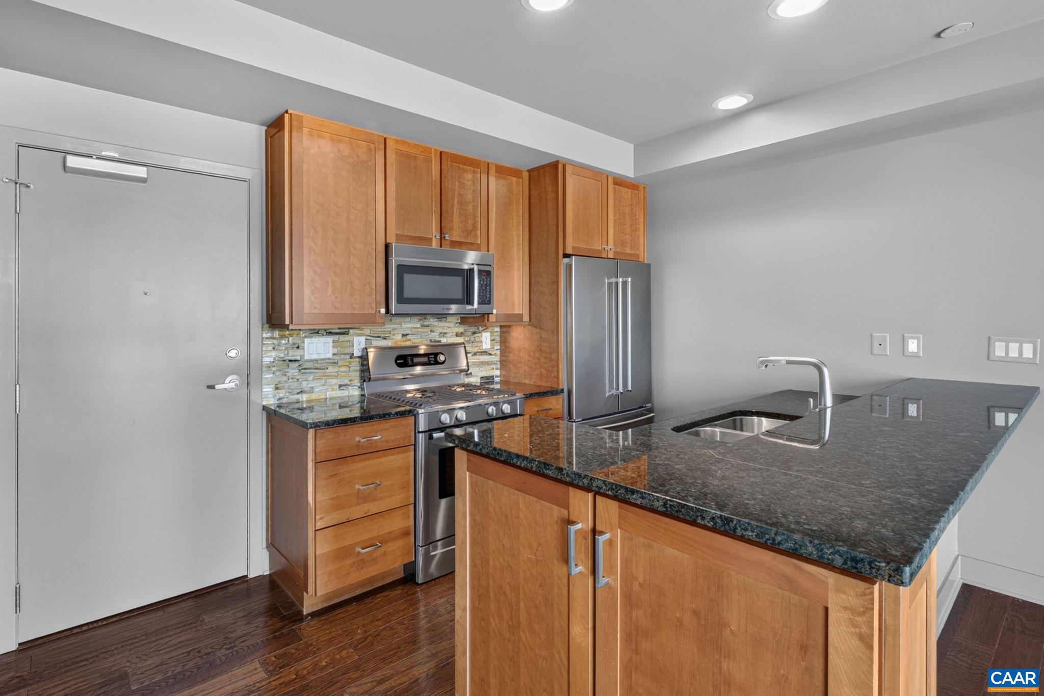 200 GARRETT ST Unit: 507