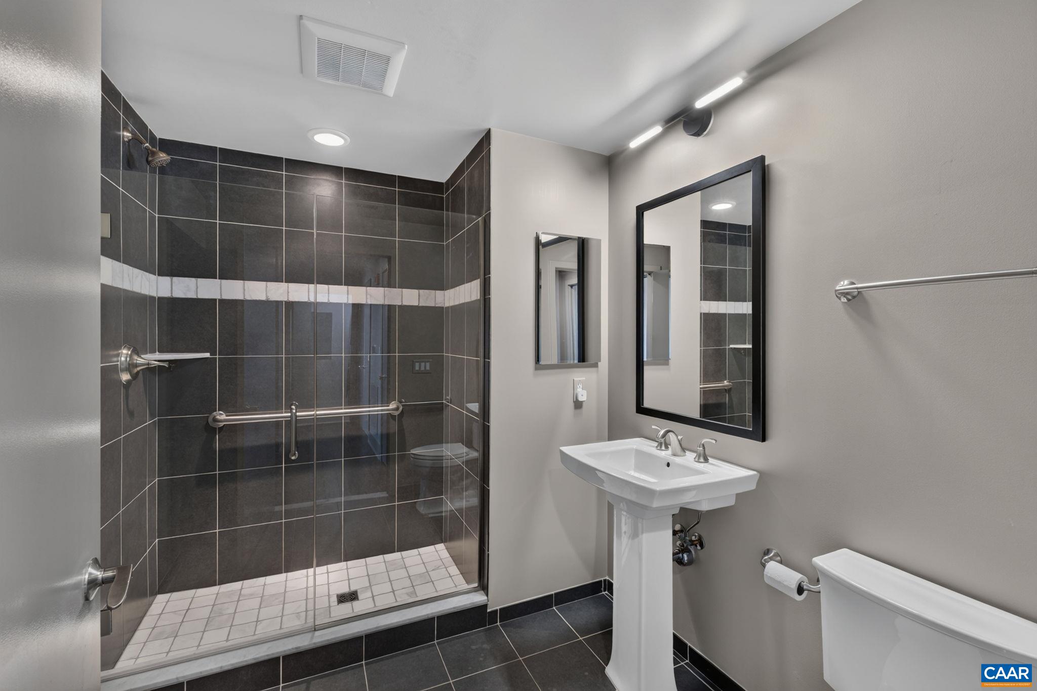 200 GARRETT ST Unit: 507