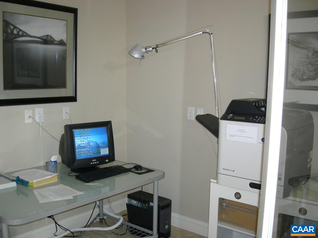 775 WALKER SQ Unit: 3c