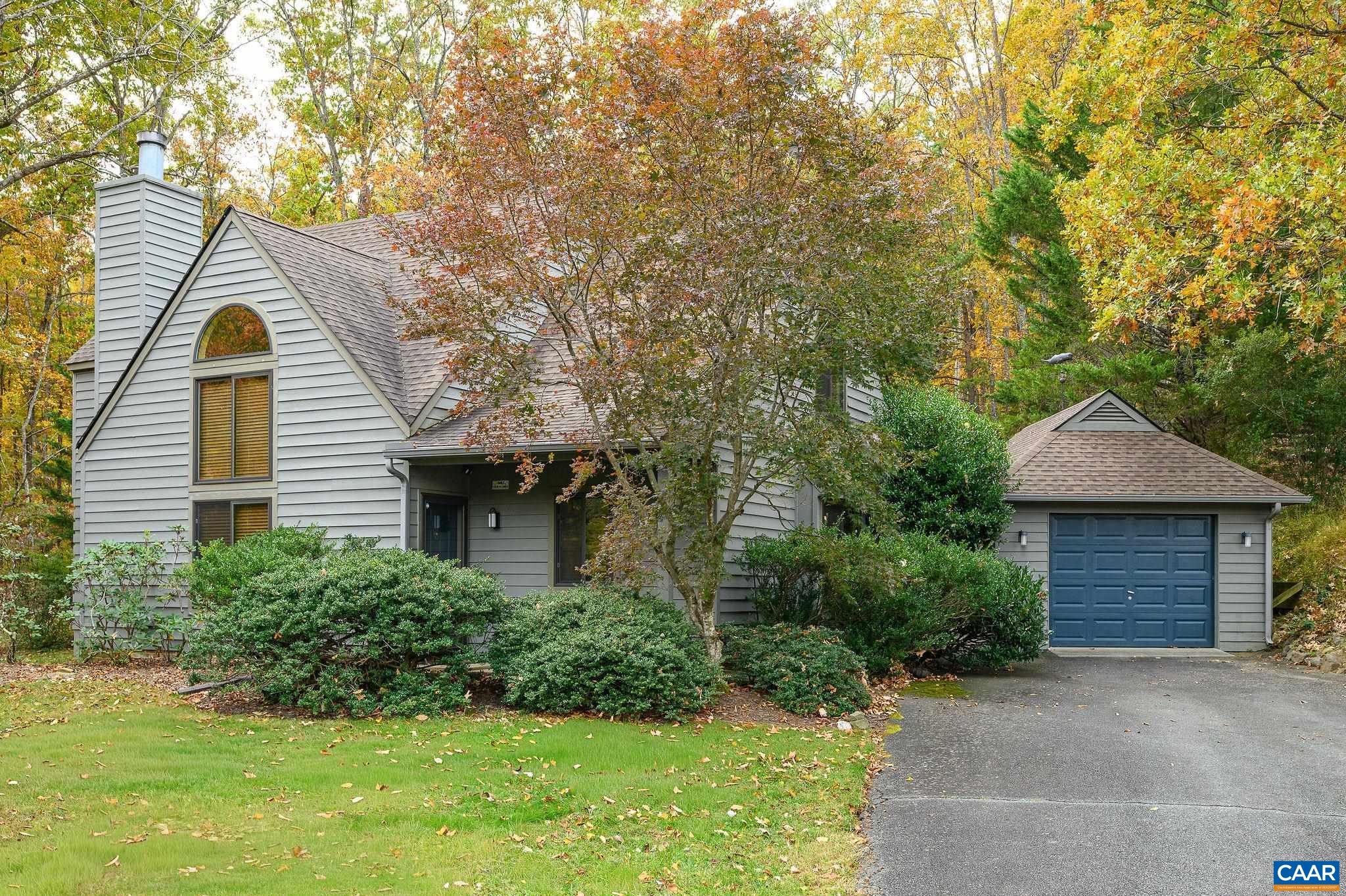 1688 STONEY CREEK DR
