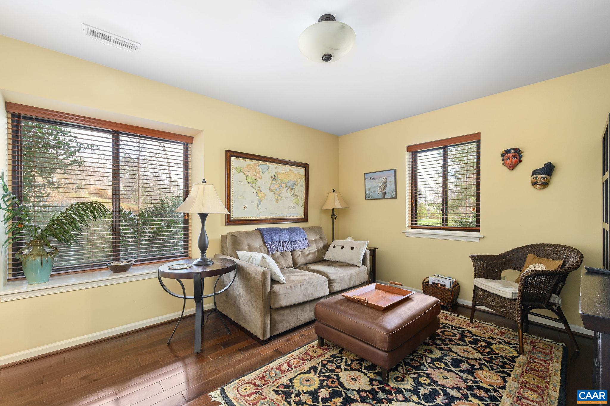 1688 STONEY CREEK DR