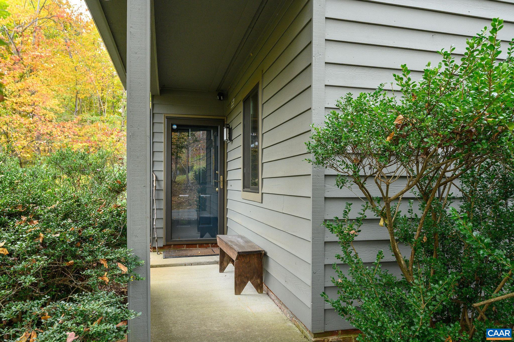 1688 STONEY CREEK DR