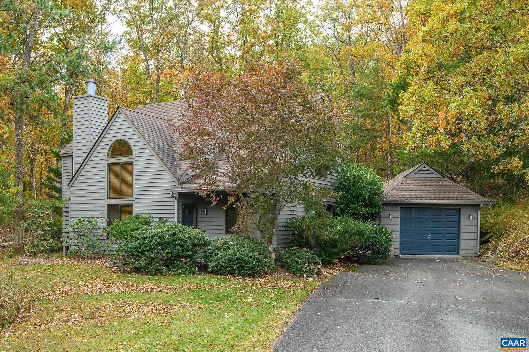 1688 STONEY CREEK DR